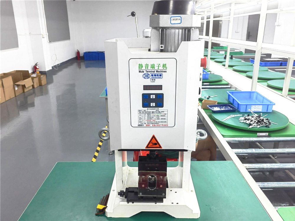 Equipment-02 (6)
